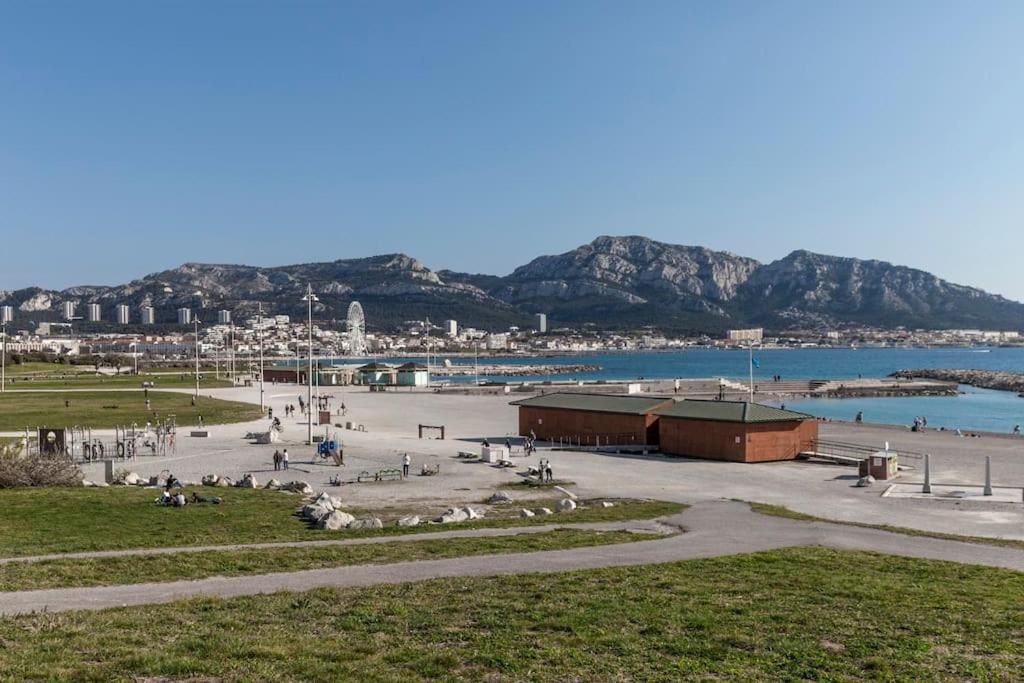 T2 Prado-david, Parc Borely, Parking Privee Marseille